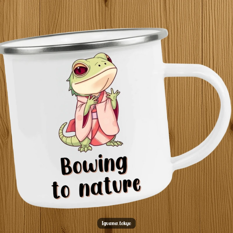 Funny Camping Mug featuring an iguana in an elegant kimono, performing a graceful bow, ready for sophisticated outdoor enjoyment.